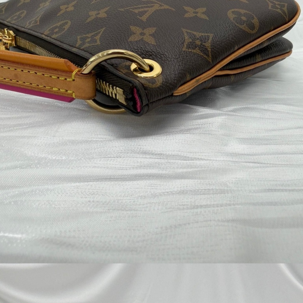 EUC  Louis Vuitton Monogram Lorette Crossbody with COA code GI2197 - Picture 3 of 7